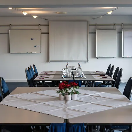 Hotel First Euroflat 4*