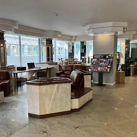Western Royal Centre