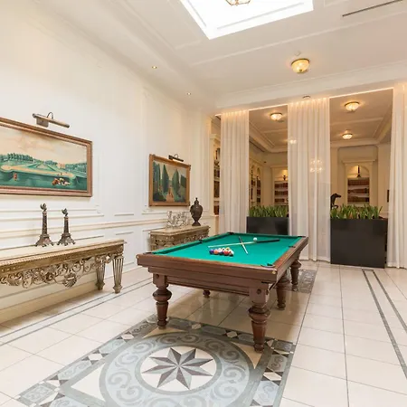 ホテル スタンホープ バイ トーン ホテルズ