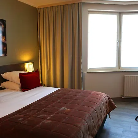 Hotel Martin's Eu 4*