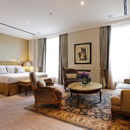 Hotell Le Plaza