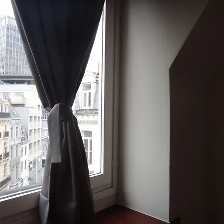 Safestay Grand Place