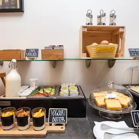 Safestay Grand Place Hotel 3*