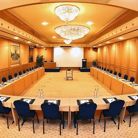 Le Châtelain 5*