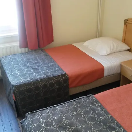 Queen Mary Hotel