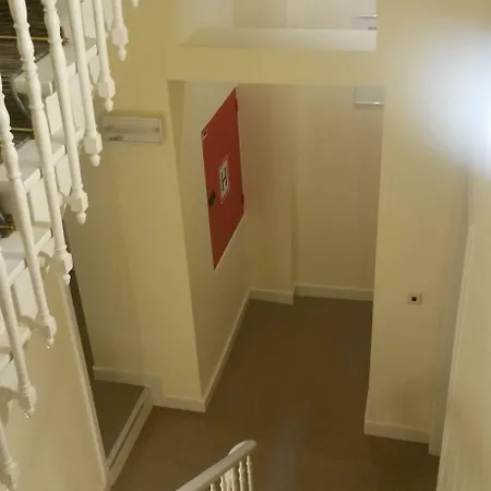 Queen Mary Otel Brüksel