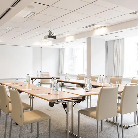 Ξενοδοχείο Nh Collection Centre 4*