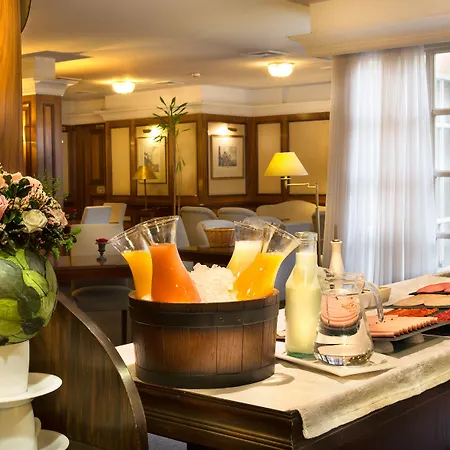 Avenue Louise Trademark Collection By Wyndham Hotel 4*