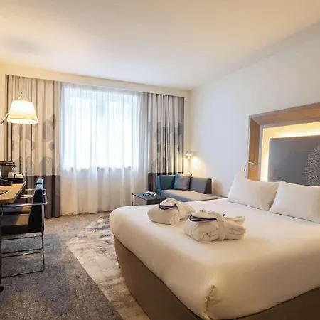 Novotel Centre 4*