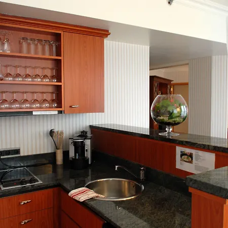 Apartahotel B-aparthotel Ambiorix 4*