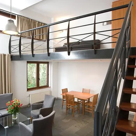 Azimut Flathotel Apart Otel Brüksel