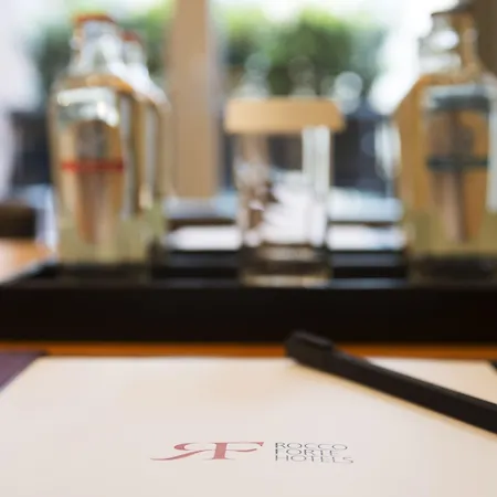 Amigo, A Rocco ホテル