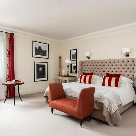 Amigo, A Rocco Hotel 5*