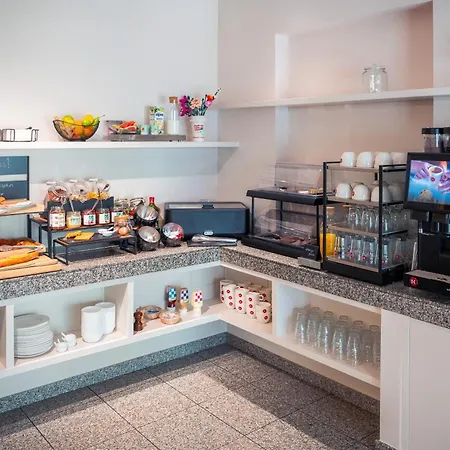 クイーン アン 3*