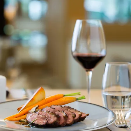 Hotel Courtyard By Marriott 4*