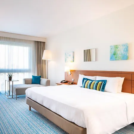 Courtyard By Marriott Hotel 4*