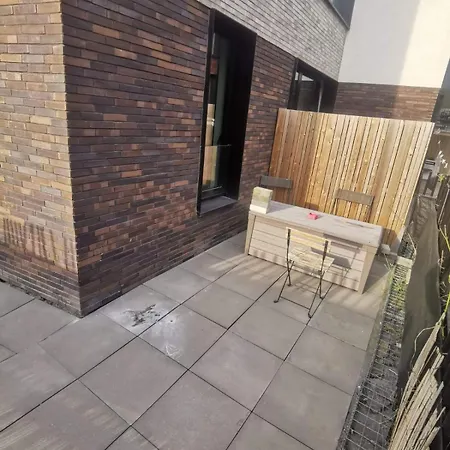 Collocation En Metro Erasme *