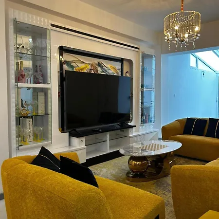 Design Avec Jardin Sur Avenue Louise 499