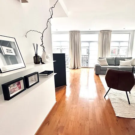 Wonderful In Sablon *