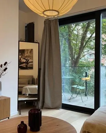 - La Cambre Apartment *
