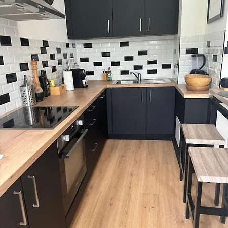 Couronne Apartment