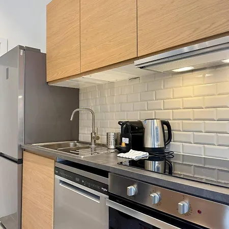 The Modern Nest - Jourdan Apartament