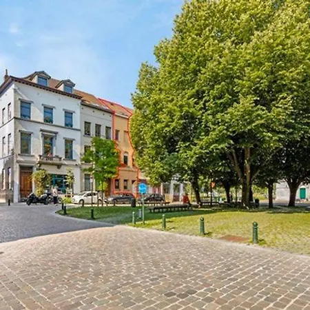 Escape Sleeps 6 Apartmán