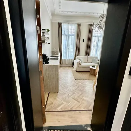 Charm And Comfort Apartament Bruksela