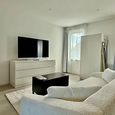 Appartamento Doux Nid Perche Avec Vue Magique Sur La Bruxelles