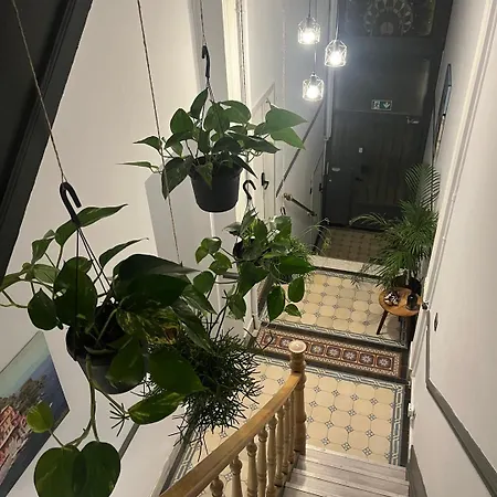 European District Aparthotel *