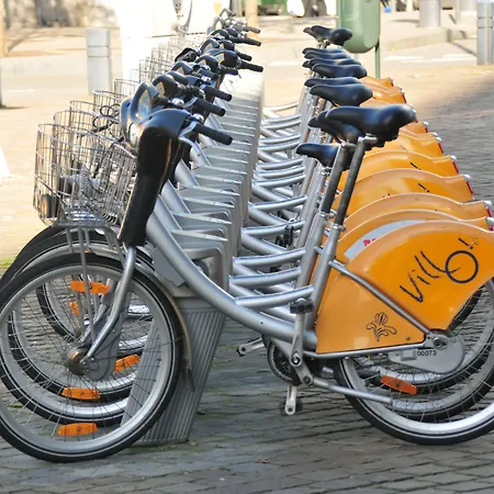 Mas Eu Aparthotel Bruxelles