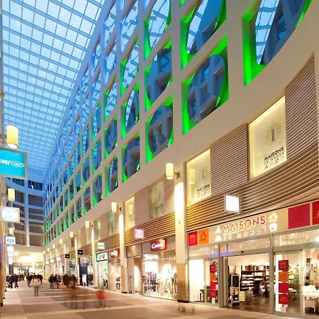 阿迪雅阁布鲁塞尔大广场公寓酒店 3*