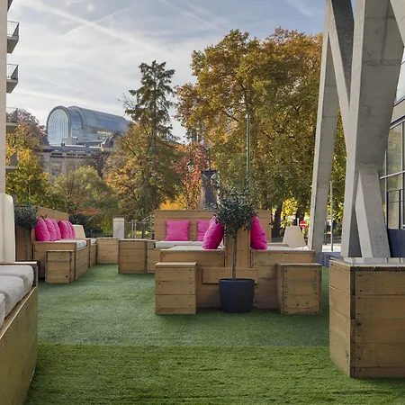 Hotel Pestana Schuman 3*