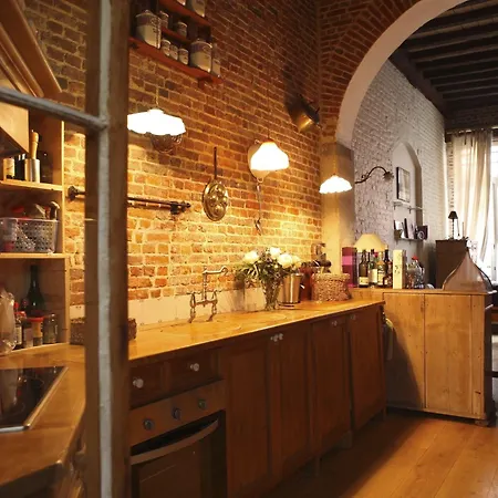 Carmelites 3* Brussels