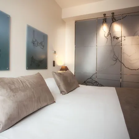 Boutique Saint-géry Hotel 3*