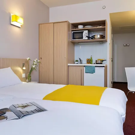 מלון דירות Adagio Access Europe 4*
