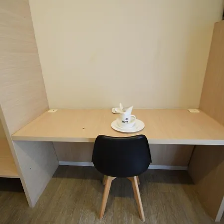 Budget Flats * Bruxelas