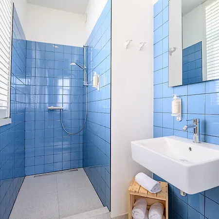 Hotel La Grande Cloche 3*