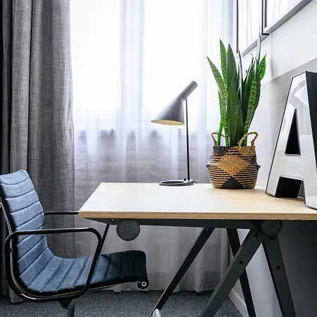 Отель La Grande Cloche 3*