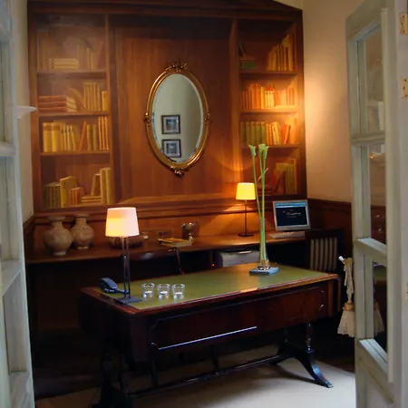 Le Dixseptieme Hotel