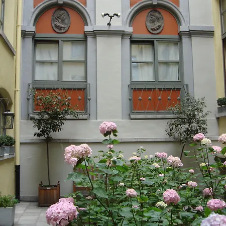 Le Dixseptieme Βρυξέλλες