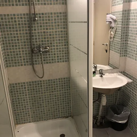 Hotel Le Grand Colombier 2*