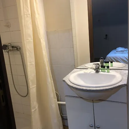 Hotel Le Grand Colombier 2*