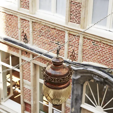 Hotell Des Galeries 4*