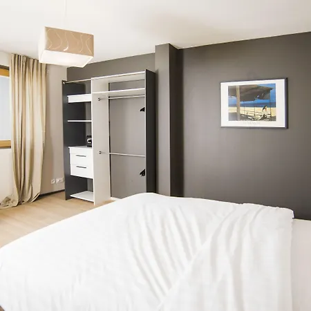 Hotel Smartflats Design - L42 *