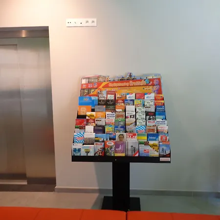 Brxxl 5 Centre אכסניה *