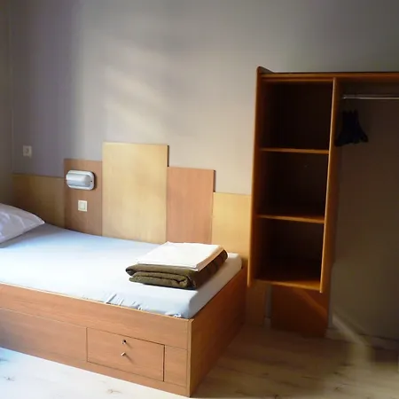 Sleep Well Youth Брюссель