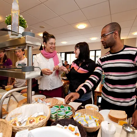 Sleep Well Youth Хостел Брюссель