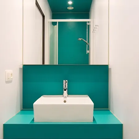 Хостел Sleep Well Youth Брюссель