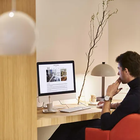 酒店 萨布隆9号酒店